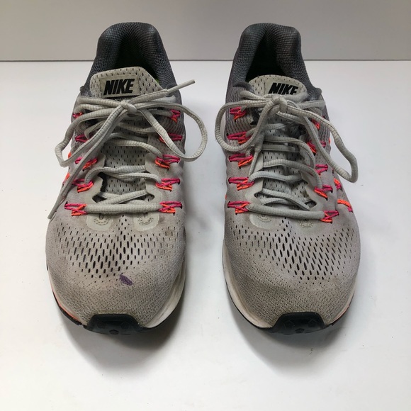 Nike running shoes. Grey/pink/orange/black Sz 9 - Picture 1 of 9